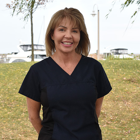 Amanda Thomson - Registered Veterinary Technician