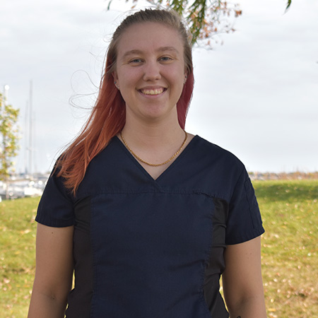 Kaitlin Jones - Registered Veterinary Technician